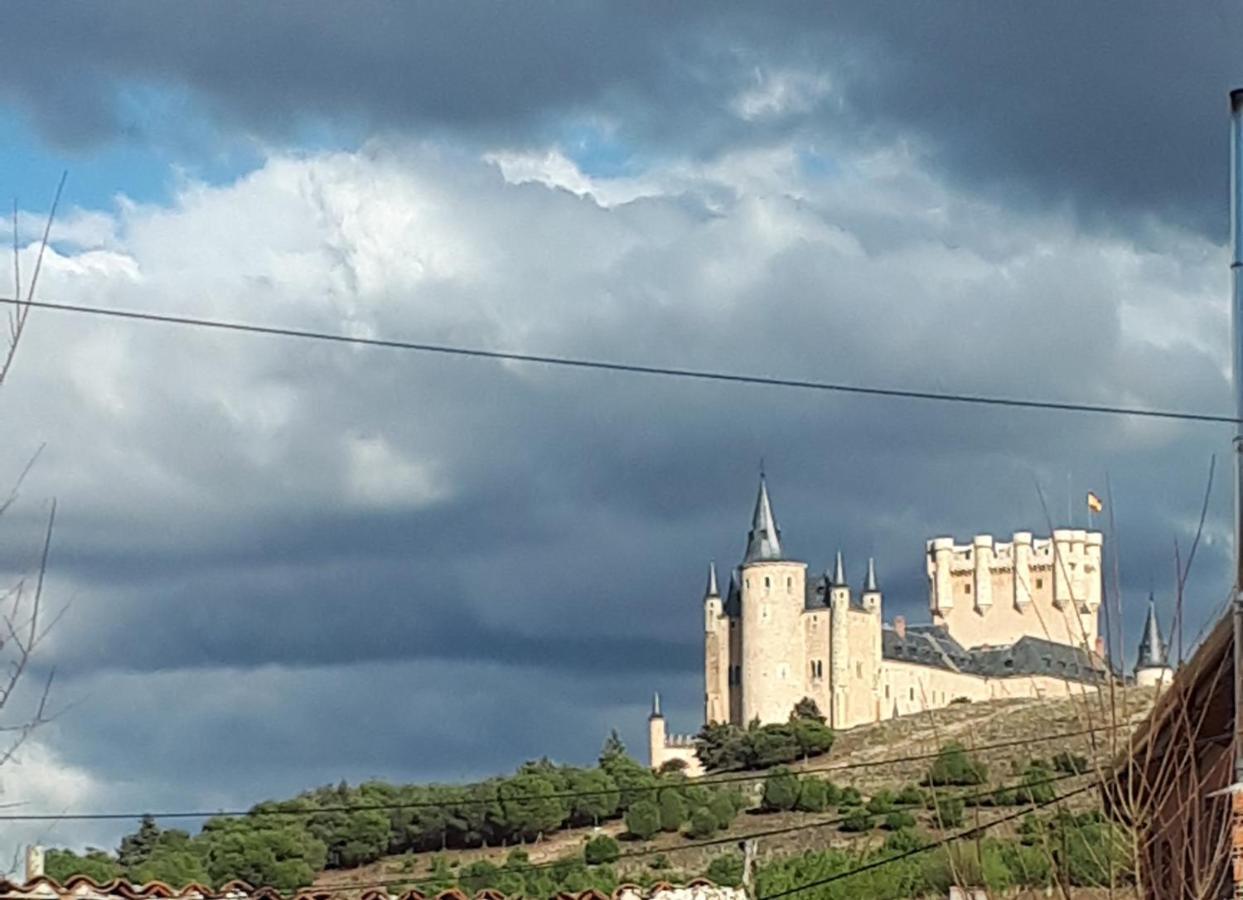 La Zamarriega Villa Segovia Bagian luar foto