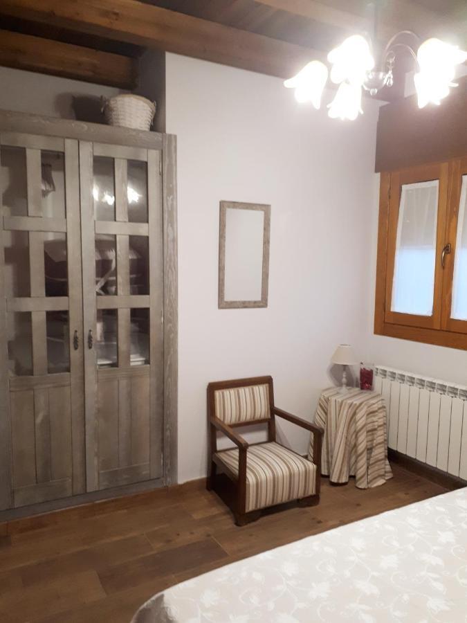 La Zamarriega Villa Segovia Bagian luar foto